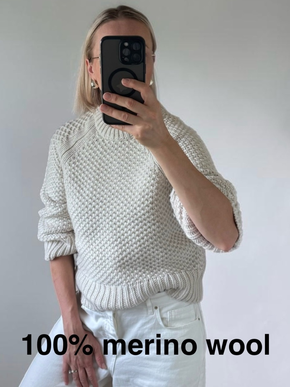 Banana Republic Textured Crewneck Sweater in beige Size XS